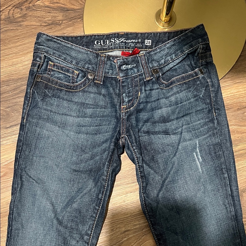 Women's Guess Blue Jeans - Picture 2 of 4